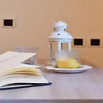 Martesana Studio Flat close to Yellow Metro